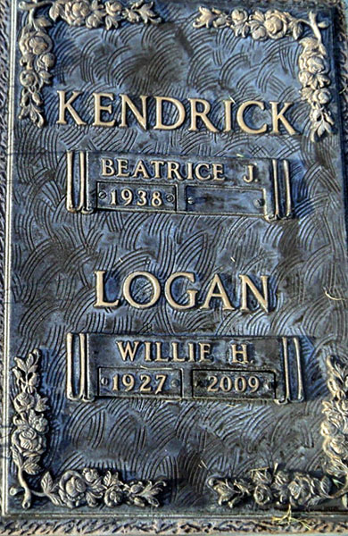 rWillie H. Logan Grave Marker Willie H. Logan Grave Marker